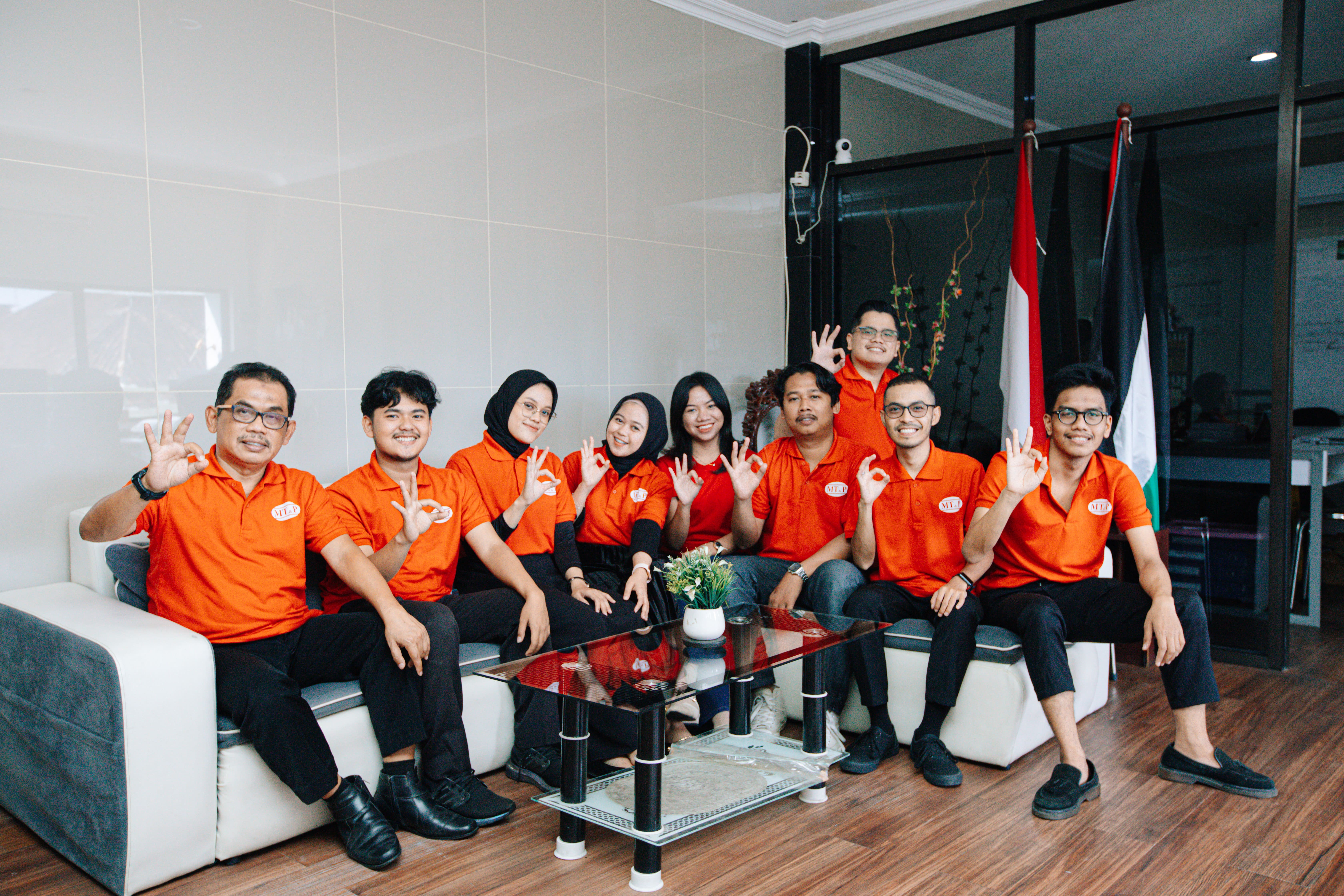 Tim Hukum Yang Solid